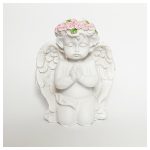 Angyalka figura rózsakoszorúval