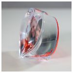 Egyedi fényképes szív alakú fotógömb - piros szívekkel