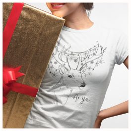Karácsonyi csodaszarvas mintás női póló – saját névvel - fotózáshoz is tökéletes