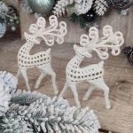 Glitteres szarvasos karácsonyfadísz - Fehér és arany színű 