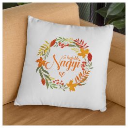   Egyedi díszpárna - A legjobb Nagyi felirattal és őszi levélkoszorú mintával 
