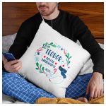 Karácsonyi párna - jegesmedve cukorpálcával mintájú és egyedi neves, feliratos 