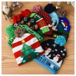 Világító "csúnya" karácsonyi sapka 