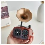 Mini zenélő filmvetítő