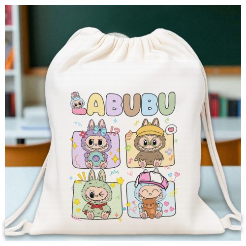 Egyedi tornazsák Stitch jelmezbe bújt Labubu mintával