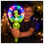 Zenélő világító LED varázspálca gyerekeknek – Unikornis, Delfin vagy Dinó | Forgó színes fények (36 cm)