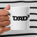 DAD 3 - apa a köbön, négyzeten stb. - feliratos apa bögre, többgyermekes apáknak 